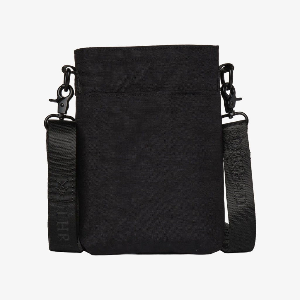 Bolso Thread Pocket Sling Bag Black