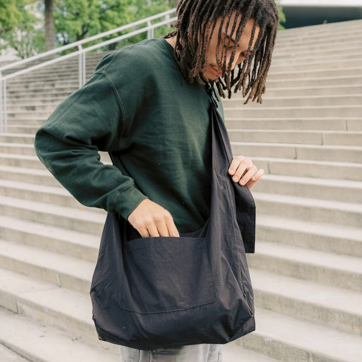 Bolso Thread Slouchy Bag Black