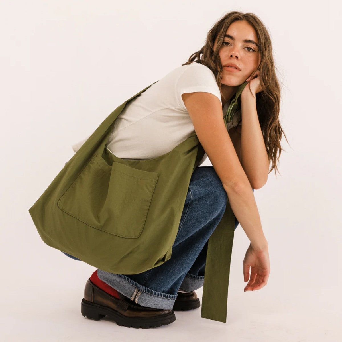 Bolso Thread Slouchy Bag Olive