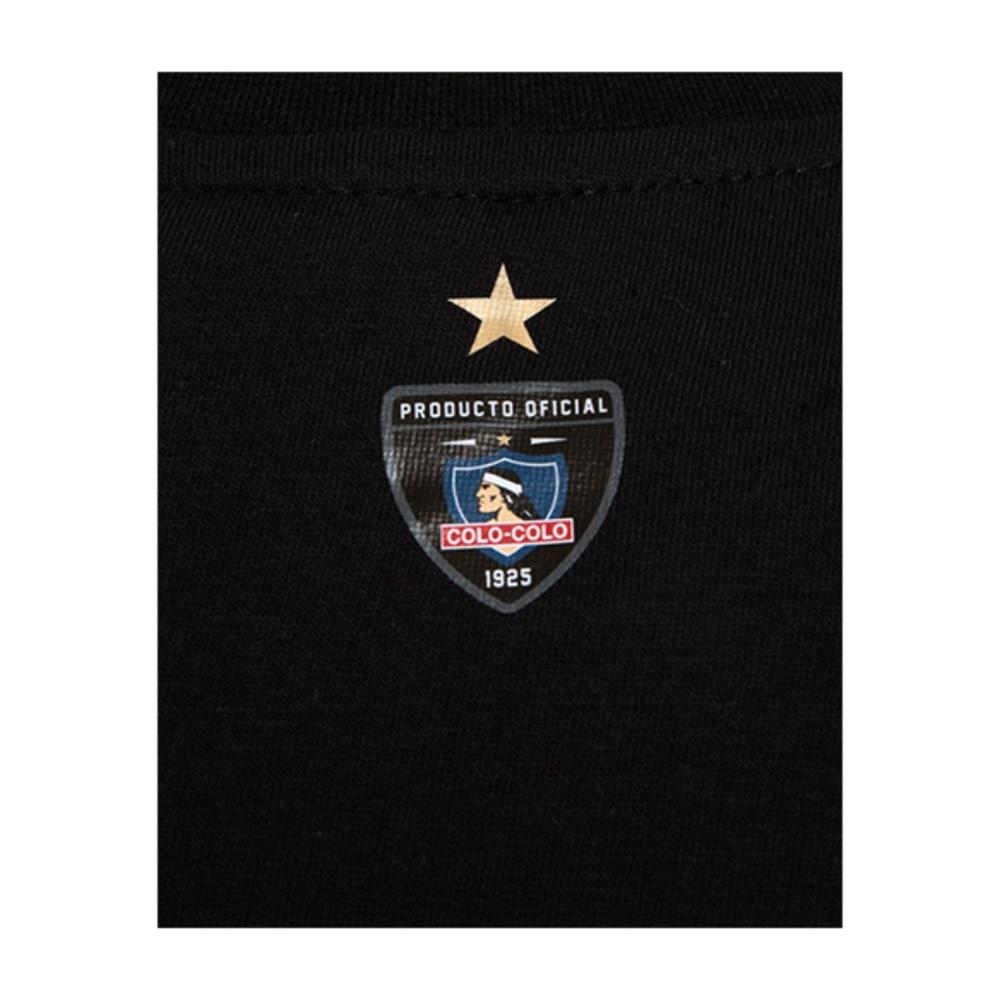 Polera Colo Colo Urbano Negra Escudo Plateado