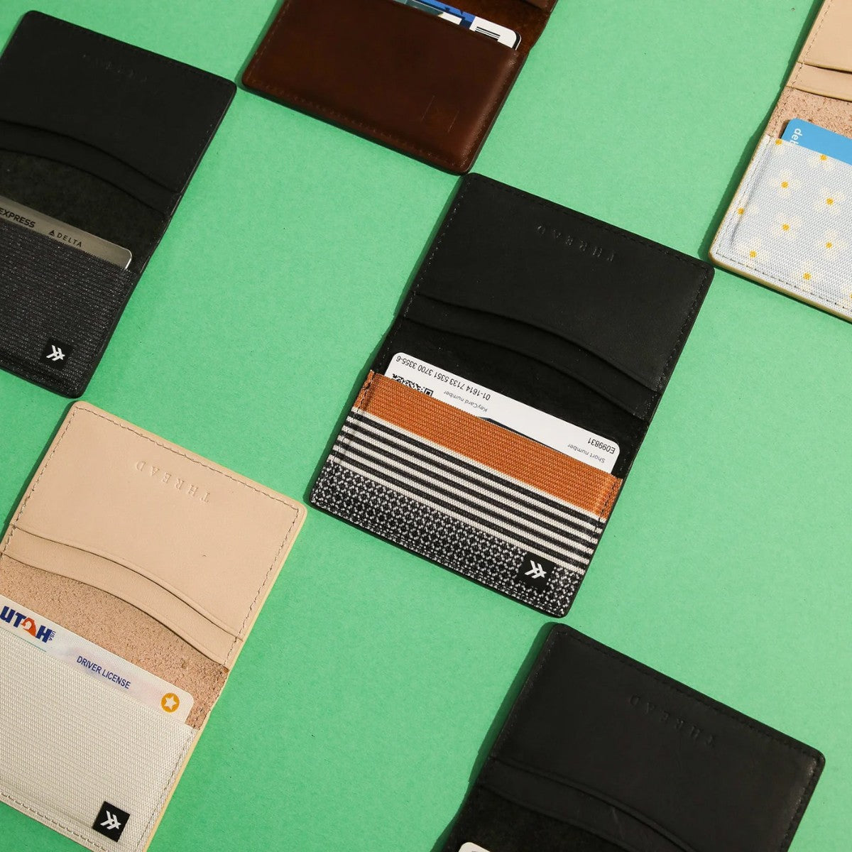 Billetera Thread Bifold Wallet Sanders