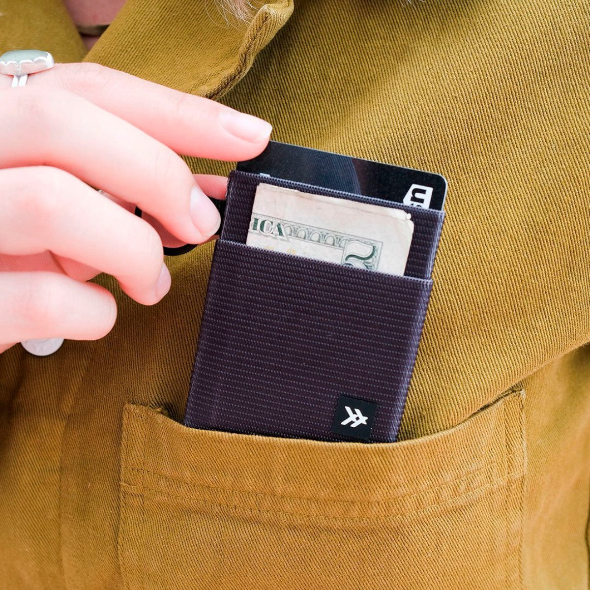 Billetera Thread Elastic Wallet Black