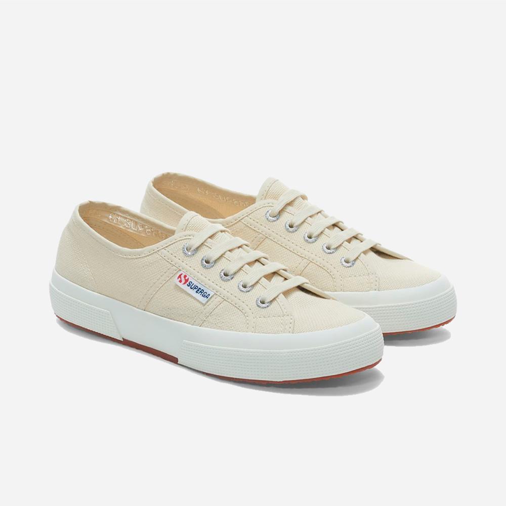 Zapatilla 2750 Cotu Classic Beige Egg F