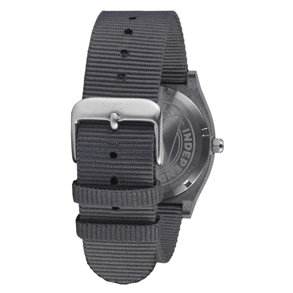 Reloj Independent Time Teller All Silver