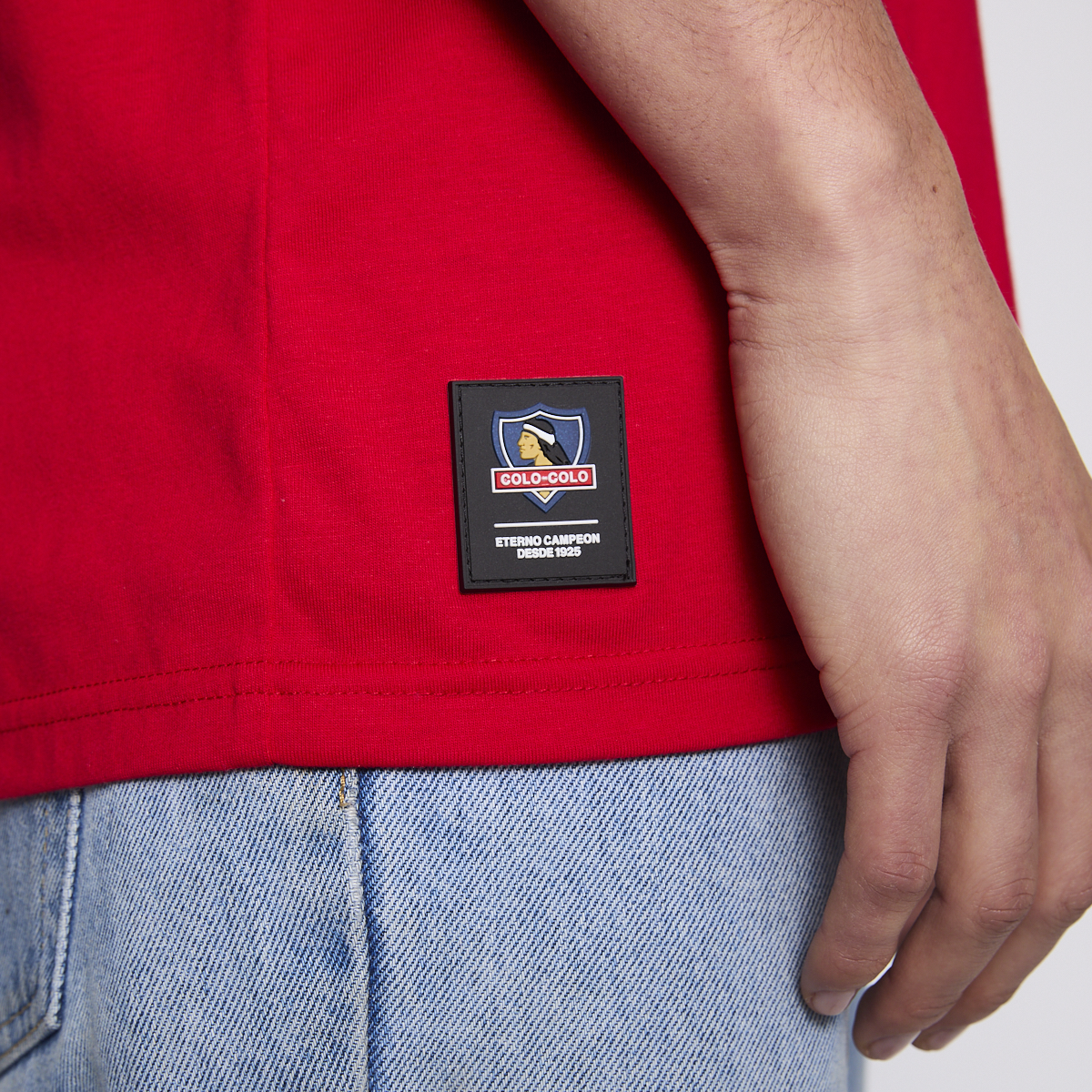 Polera Colo Colo Urbano Hombre Rojo Escudo Verano