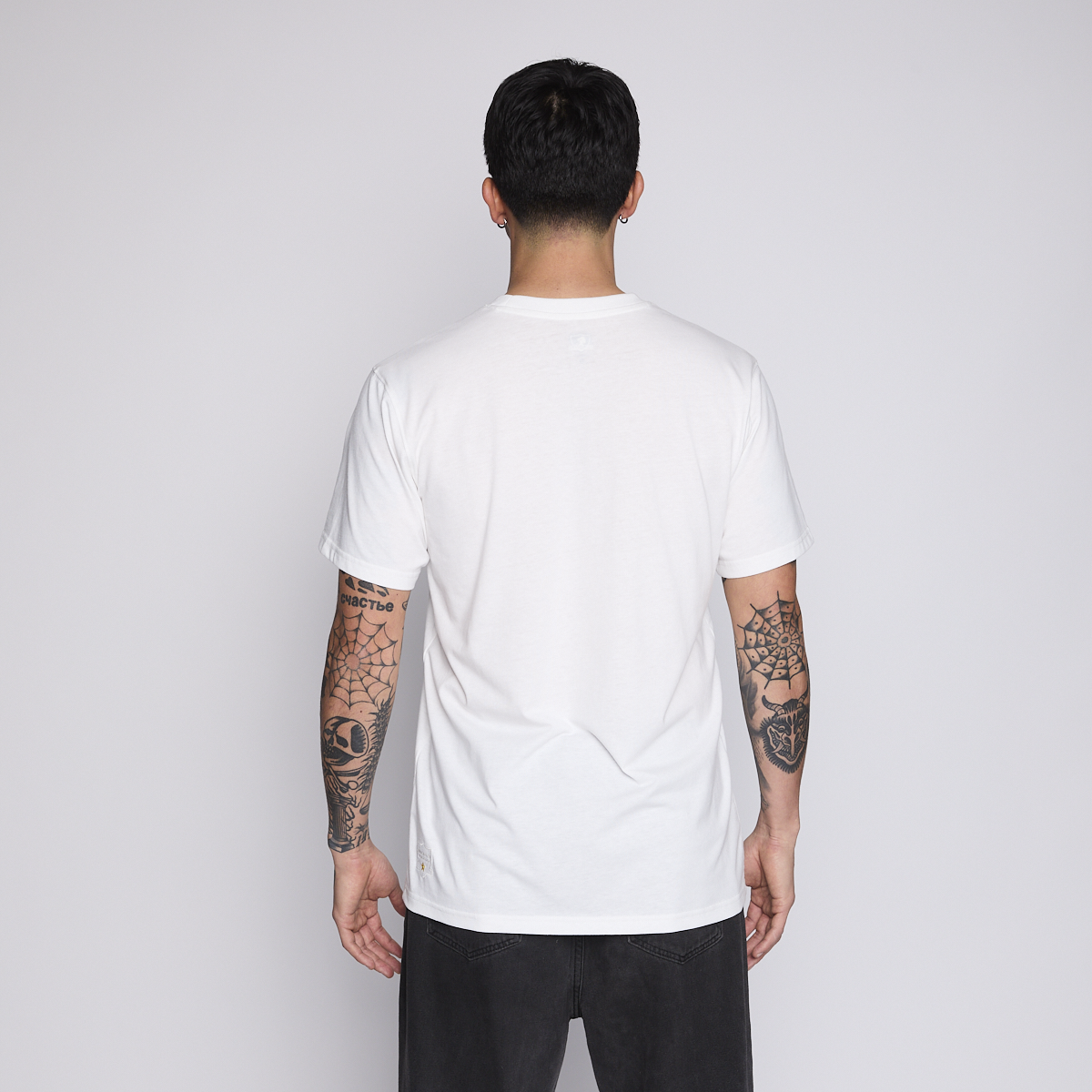 Polera Colo Colo Urbano Hombre Blanco Escudo Verano