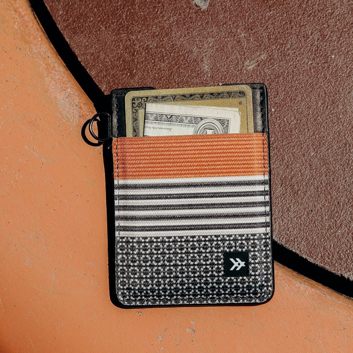 Billetera Thread Vertical Wallet Sanders