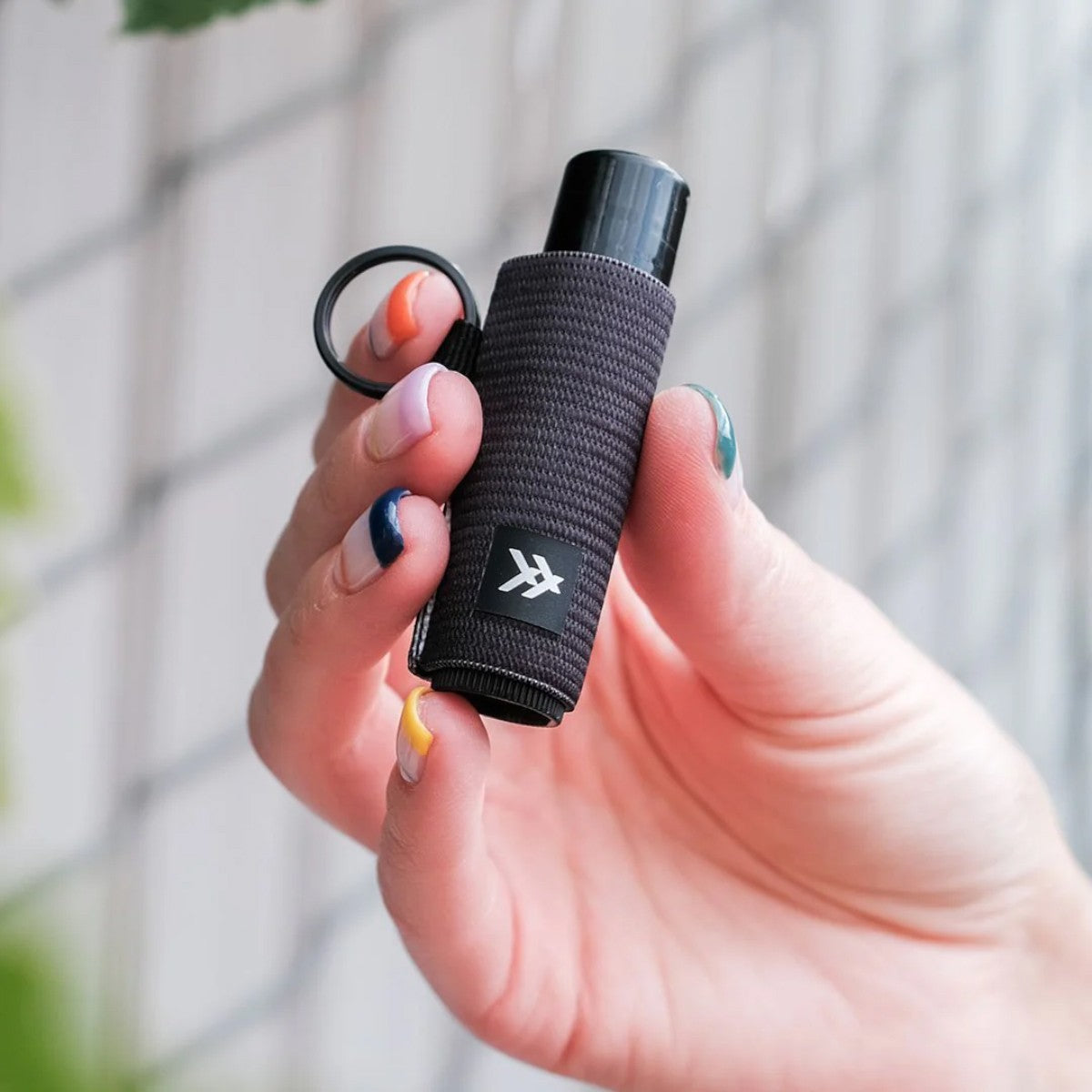 Lip Balm Thread Holder Black