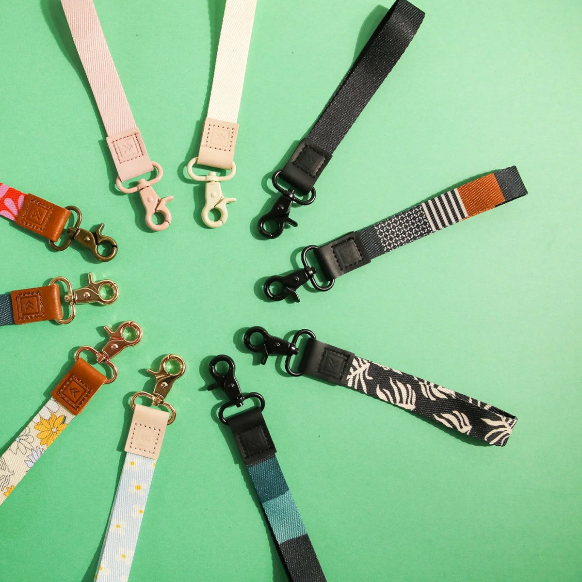 Wrist Lanyard Thread Sanders