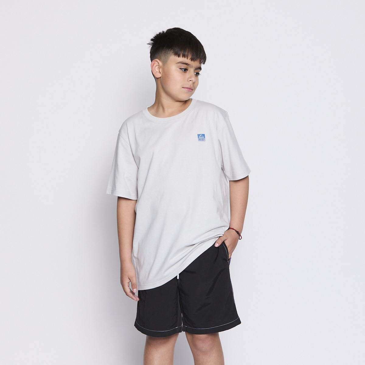 Polera Reef Kids Light Grey Logo Back