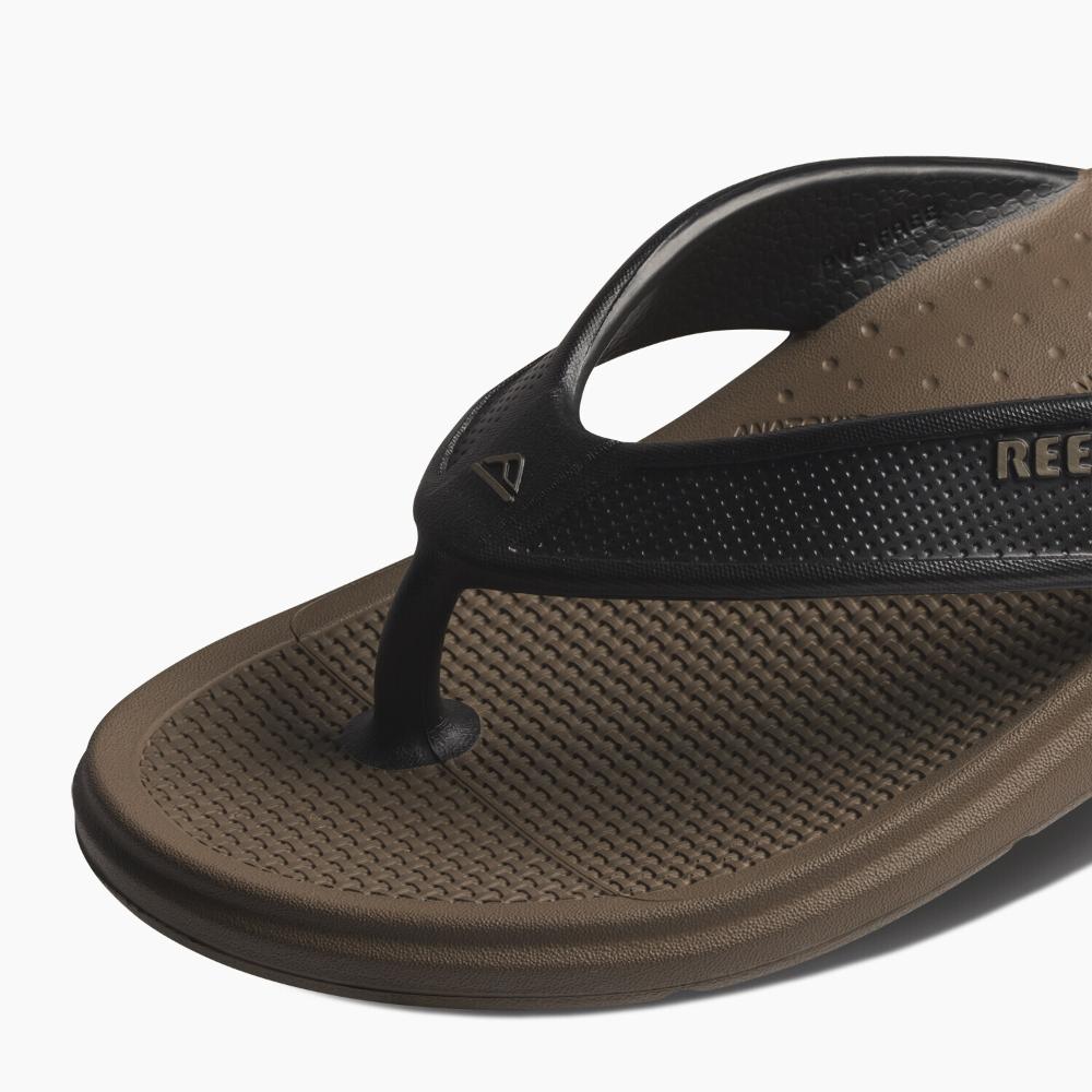 Sandalia Reef  Hombre Oasis fossil/black