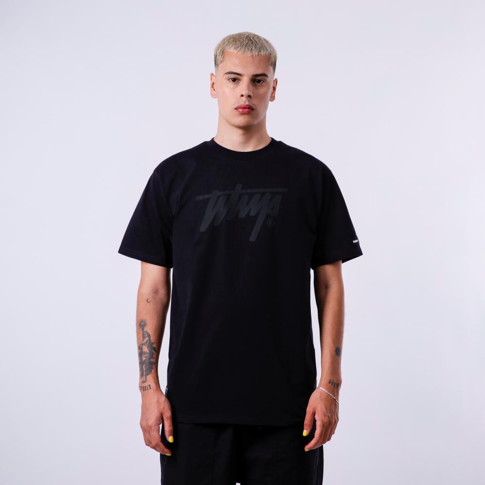 Polera Basic Logo WhatUp Black on Black