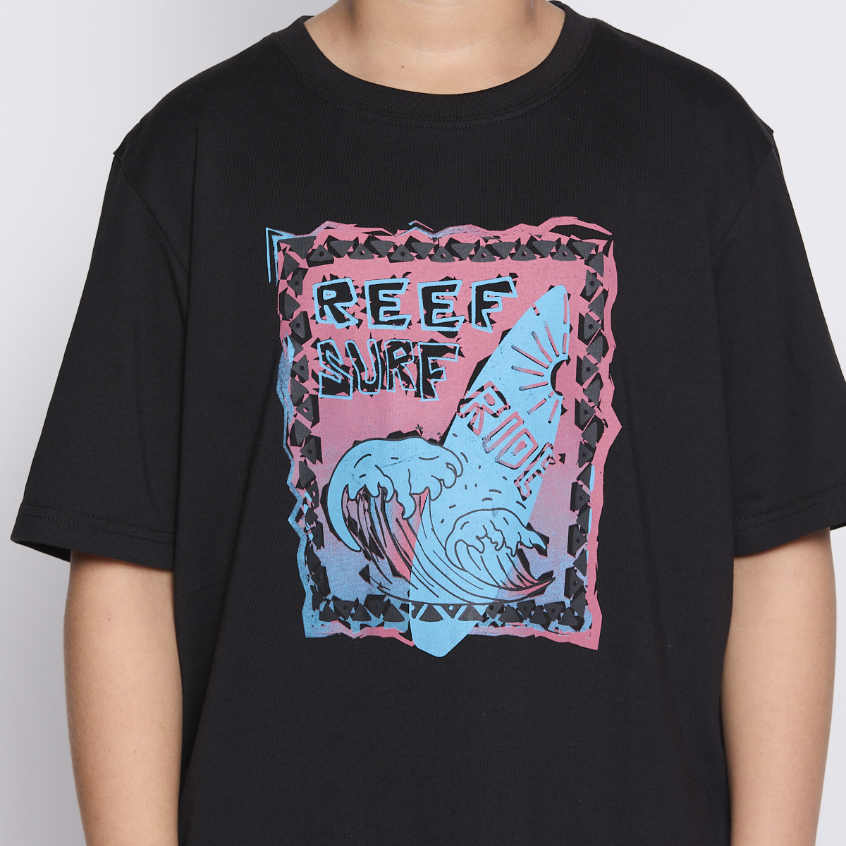 Polera Reef Kids Black Print Front